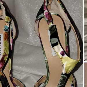 Steve Madden Floral heeled sandals